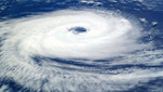 Над Панамой бушует ураган "Отто"