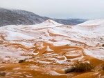 Снег выпал в Сахаре впервые за 37 лет 